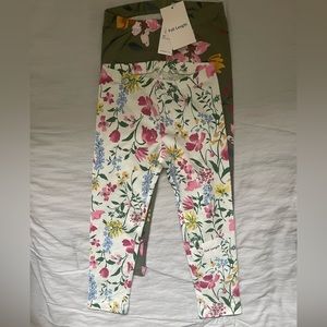 Two pairs of NWT OLD NAVY toddler leggings size 4T